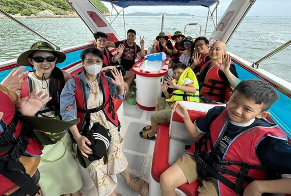 Kết nối với cộng đồng du lịch