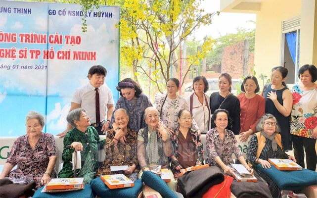 Mặt trái của viện dưỡng lão ảnh hưởng như thế nào? 25 Tăng cường vai trò của gia đình