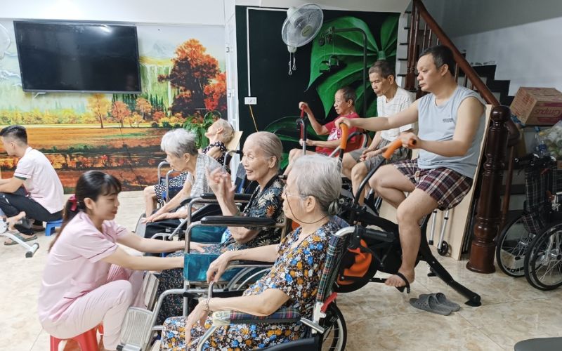 Dịch vụ chăm sóc sức khoẻ cho người cao tuổi tại viện dưỡng lão