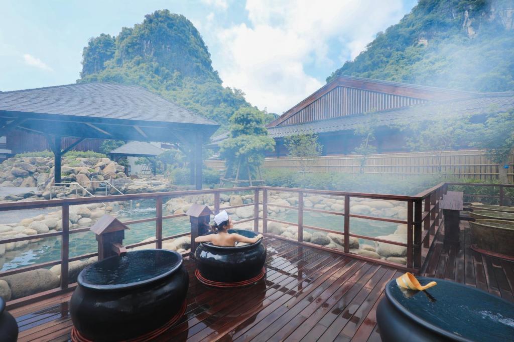 Suối nước nóng tại Yoko Onsen