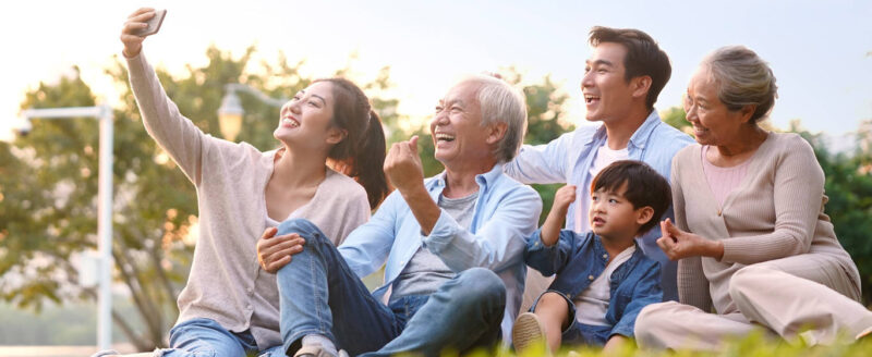 Các yếu tố ảnh hưởng đến việc chăm sóc sức khỏe người cao tuổi
